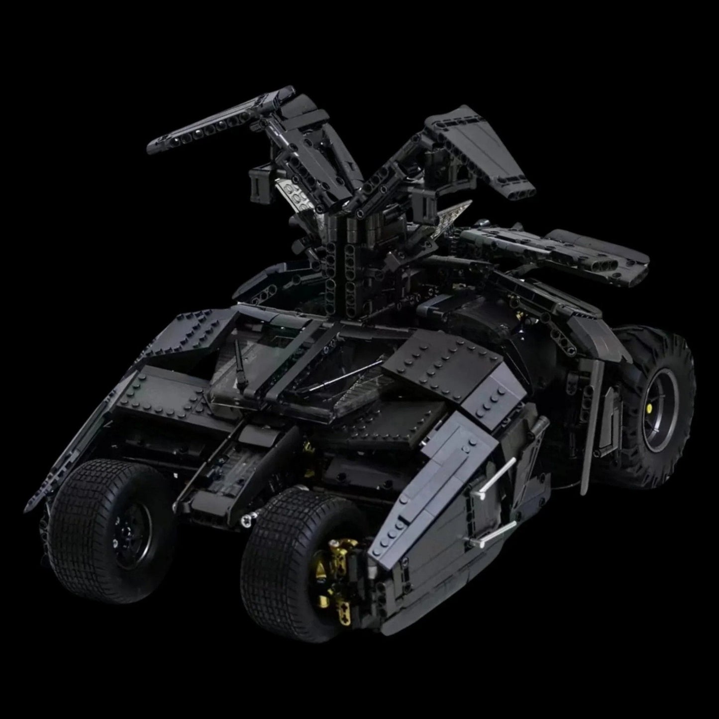 Vigilante Armored Street Cruiser | 2830pcs