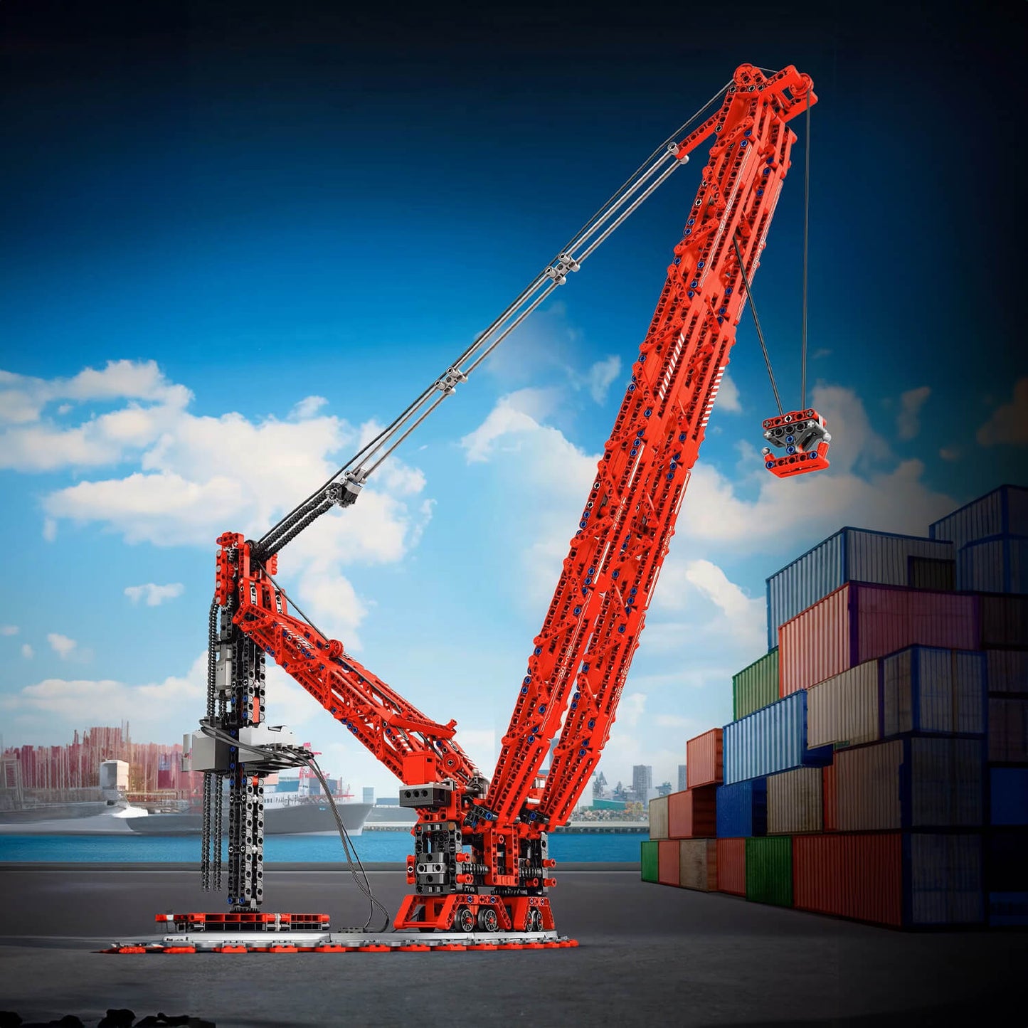World's Most Powerful Land Crane | 1195pcs
