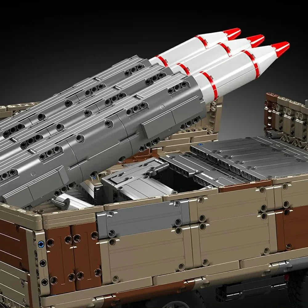 8x8 Desert Heavy Hauler | 3594pcs