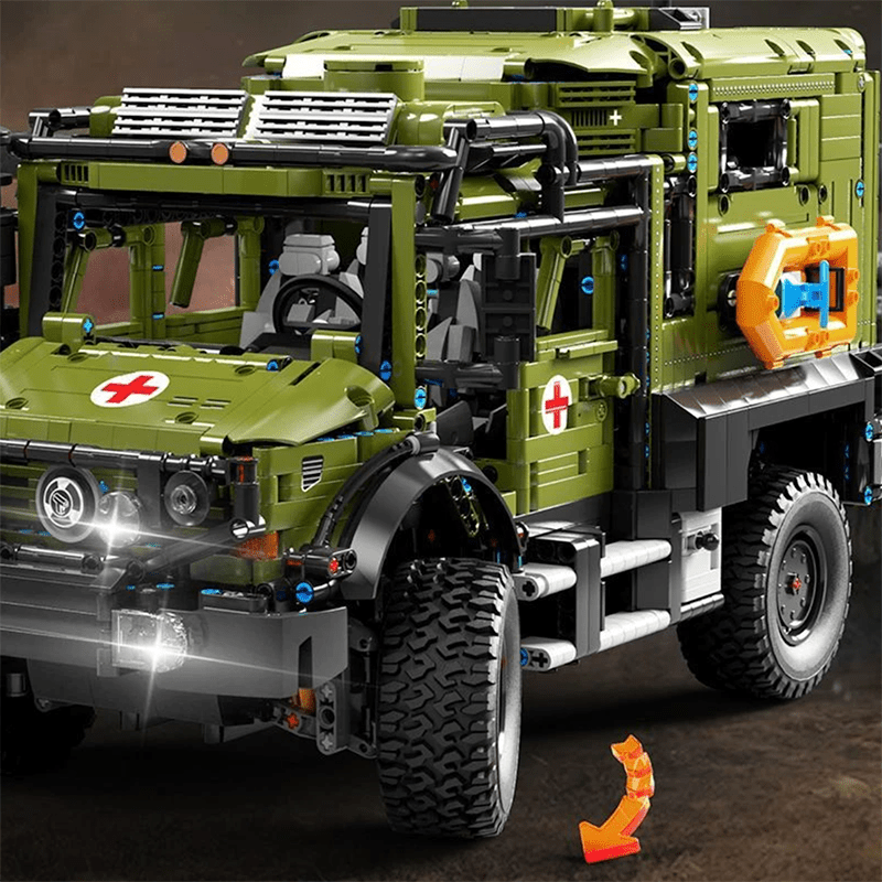 Armoured Military Ambulance | 3849pcs