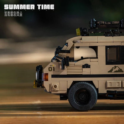 Compact 4x4 Camper Van | 489pcs