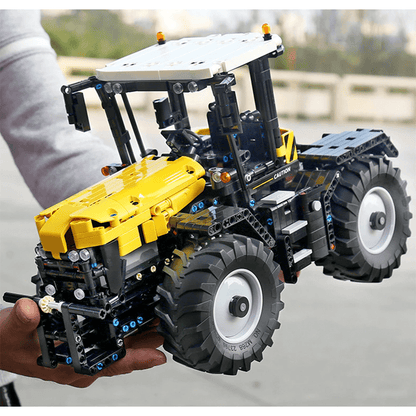 High-Speed Farm Tractor | 2596pcs