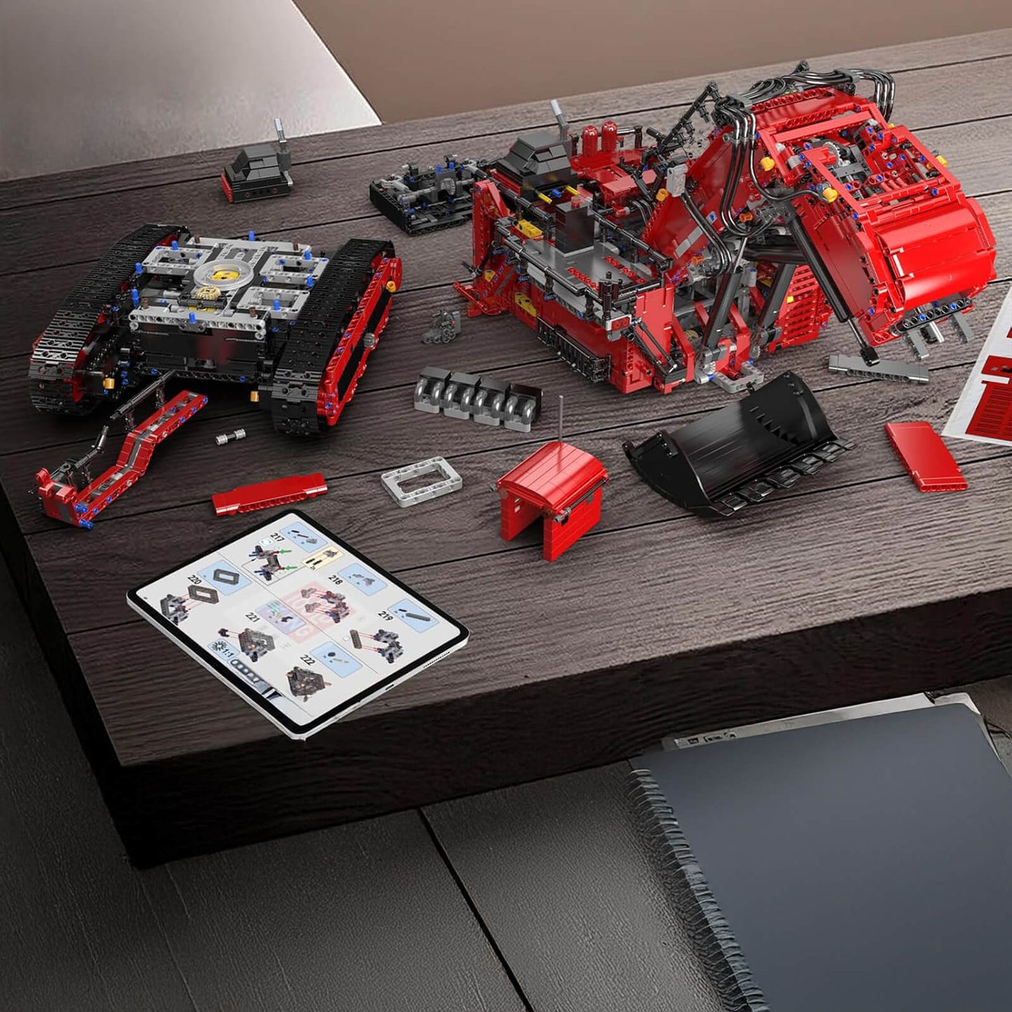 Heavy-Duty RC Excavator | 4766pcs