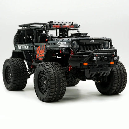 Hybrid Off-Road SUV – Trail Edition | 2545pcs