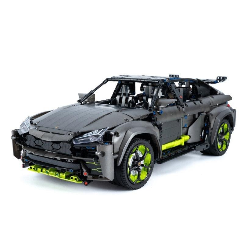 Twin-Turbo Italian SUV | 3251pcs