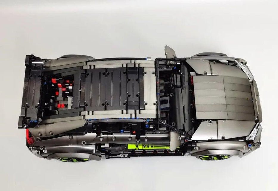 Twin-Turbo Italian SUV | 3251pcs