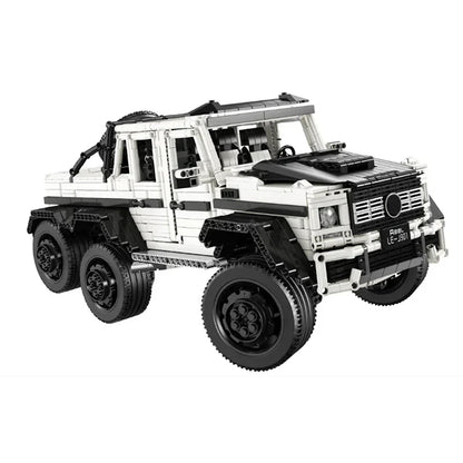 Tuned 6x6 G63 Desert Beast | 3309pcs