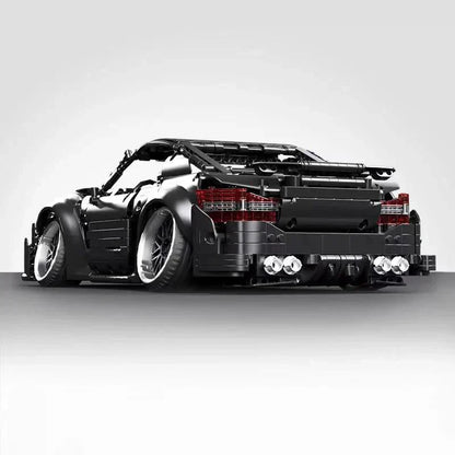 Stanced C63 V8 Street Sedan | 2301pcs