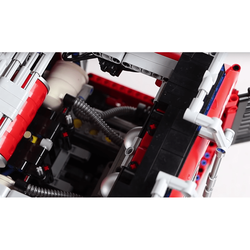 Pneumatic Airport Rescue Truck | 6653pcs