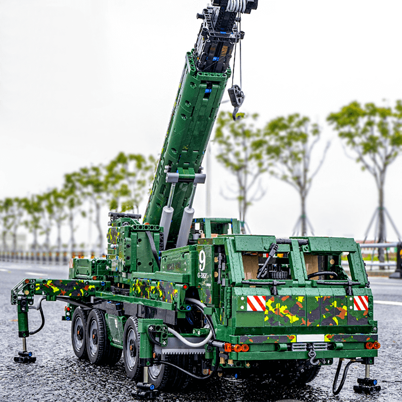 Remote Controlled Armoured Rescue Vehicle | 5538pcs