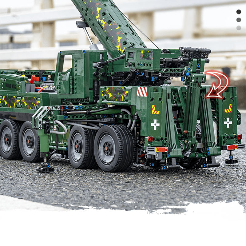 Remote Controlled Armoured Rescue Vehicle | 5538pcs