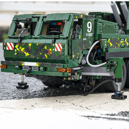 Remote Controlled Armoured Rescue Vehicle | 5538pcs