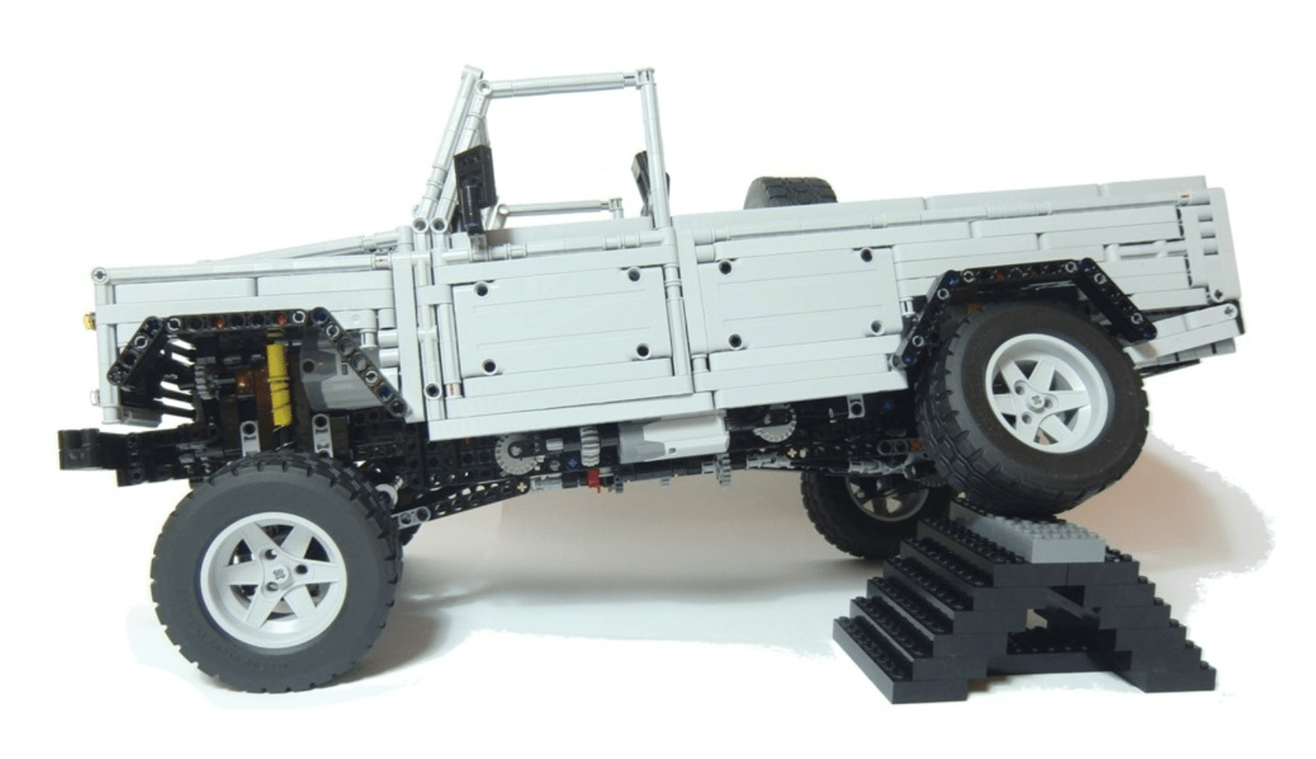 Remote Controlled SUV | 3438pcs