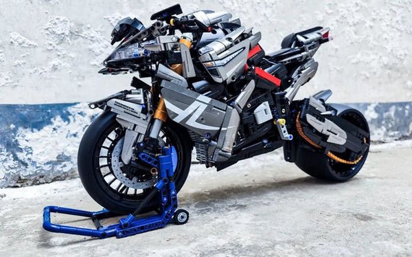 Hyper Naked Street Bike | 2426pcs