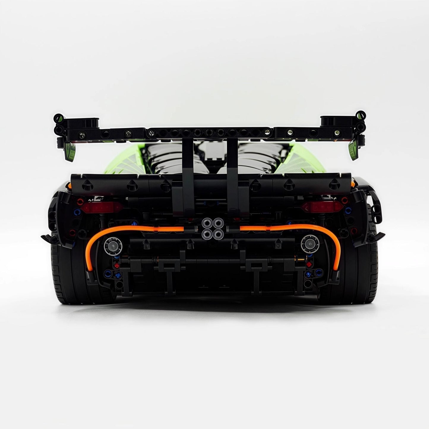 Track-Only V12 SV Hypercar | 4100pcs